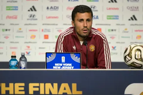 رودري: سنواجه اللاعب الأعظم في التاريخ.. ولن نقع في استفزازات الأرجنتين